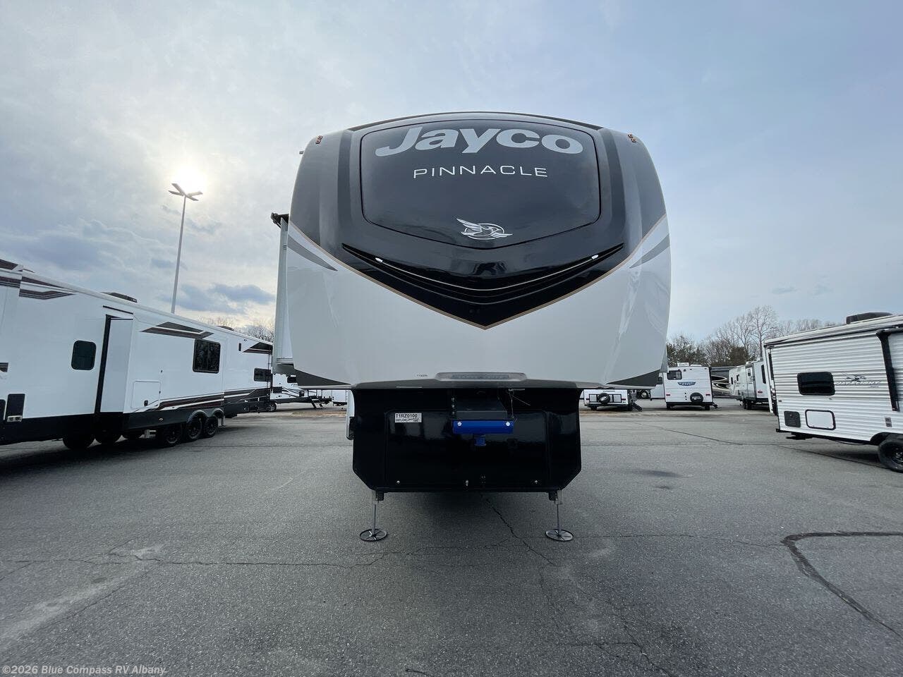 New 2027 Jayco Pinnacle 39FLOK available in Latham, New York