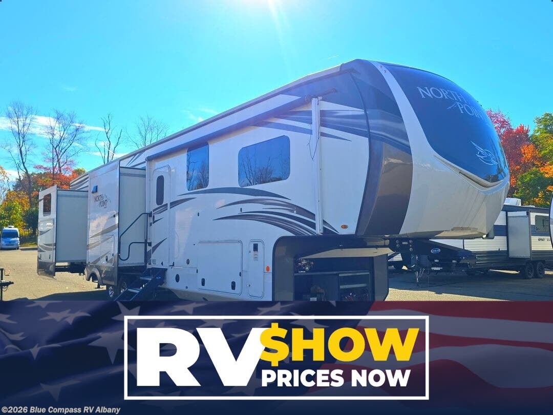 Used 2020  Jayco North Point 375BHFS by Jayco from Blue Compass RV Albany in Latham, NY