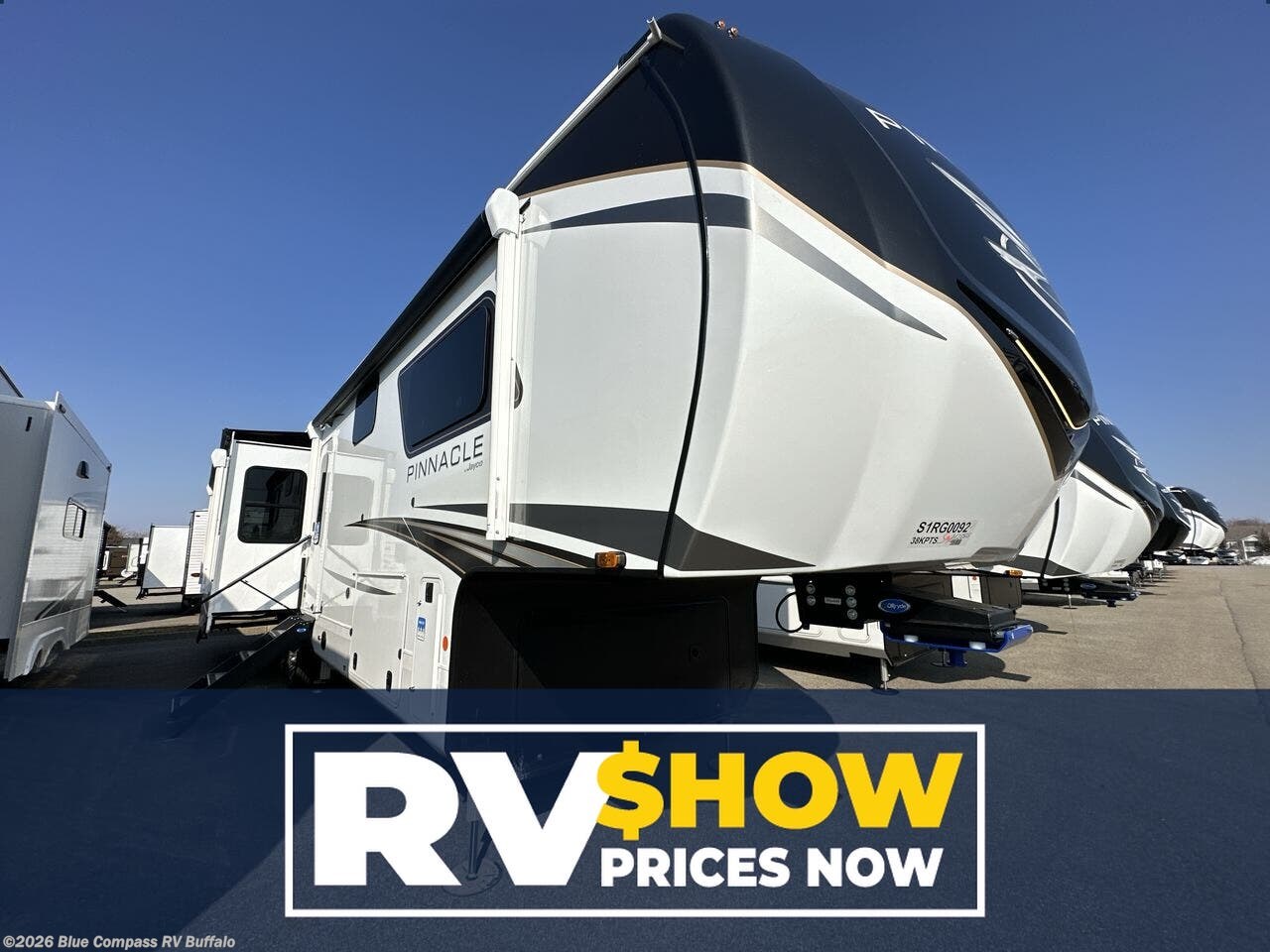 New 2025 Jayco Pinnacle 38KPTS available in West Seneca, New York