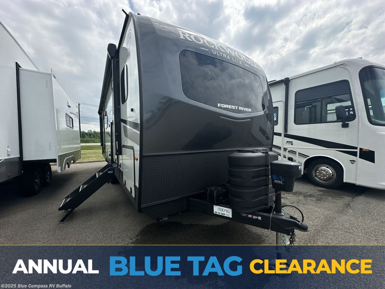 New 2025 Forest River Rockwood Ultra Lite 2618RD available in West Seneca, New York