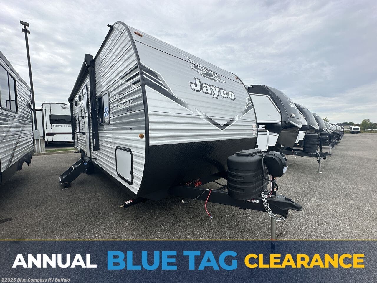 New 2026 Jayco Jay Flight SLX 260BH available in West Seneca, New York