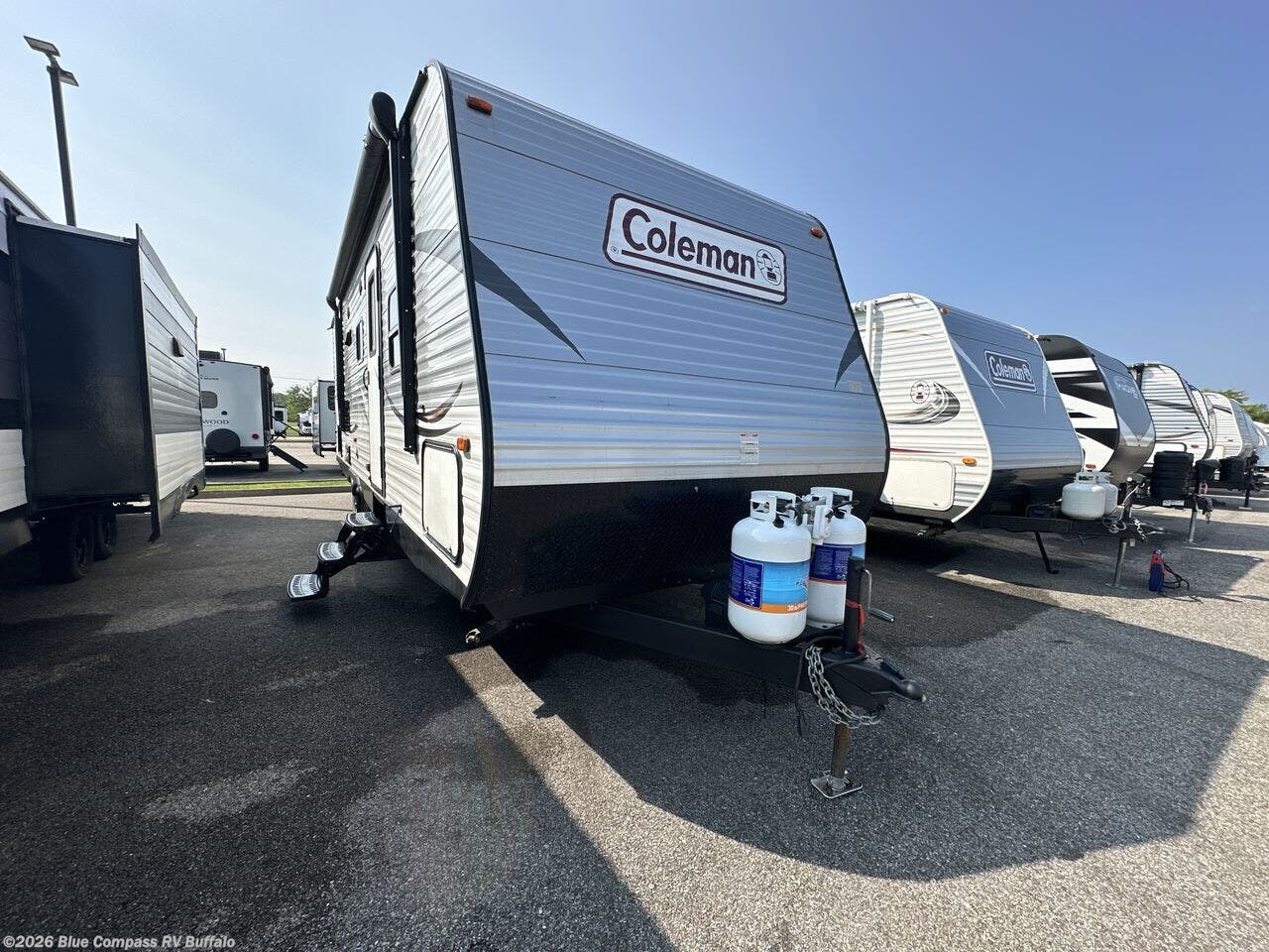 Used 2017 Coleman  Lantern Series 314BH available in West Seneca, New York