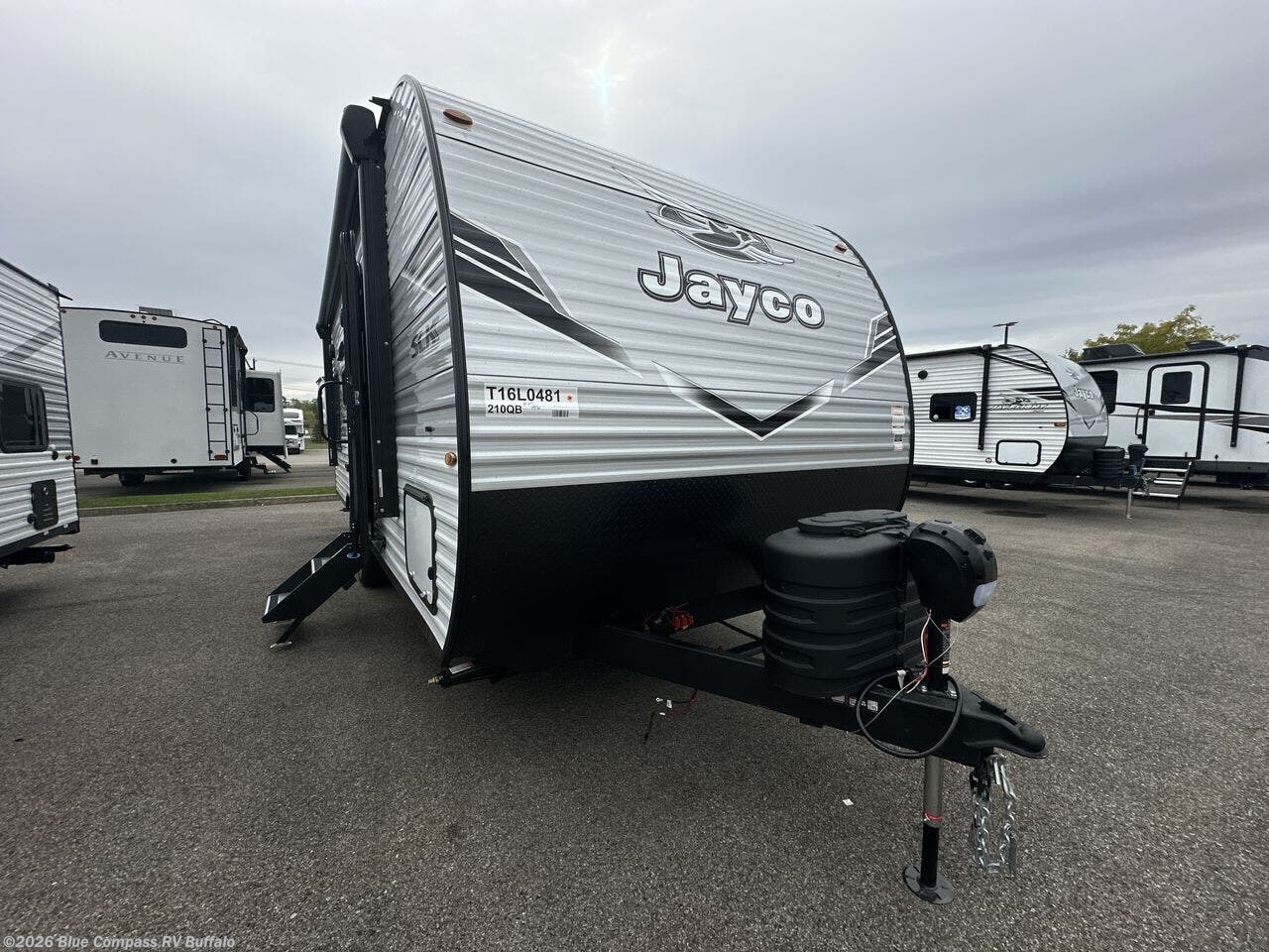 New 2026 Jayco Jay Flight SLX 210QB available in West Seneca, New York