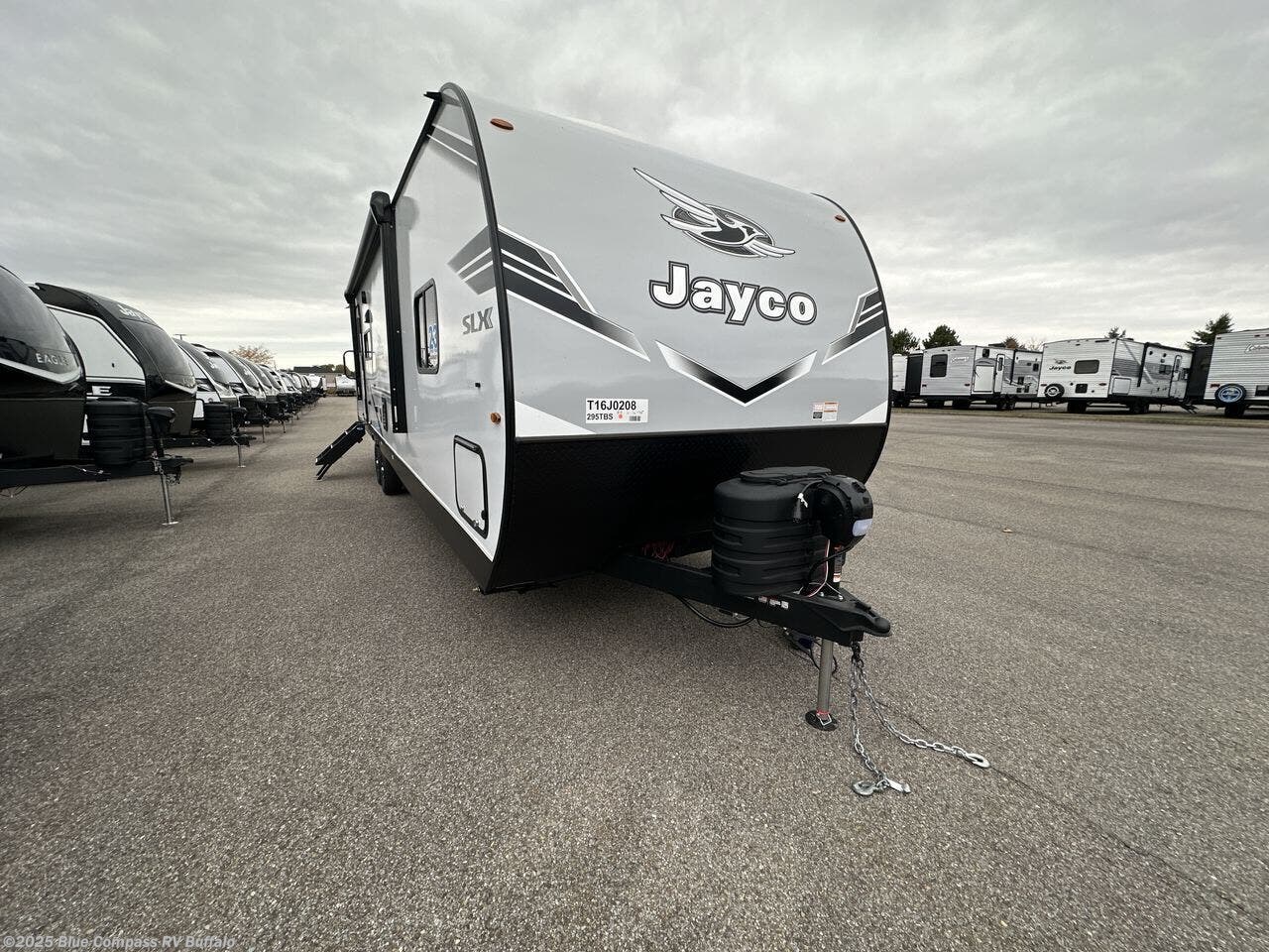 New 2026 Jayco Jay Flight SLX 295TBS available in West Seneca, New York