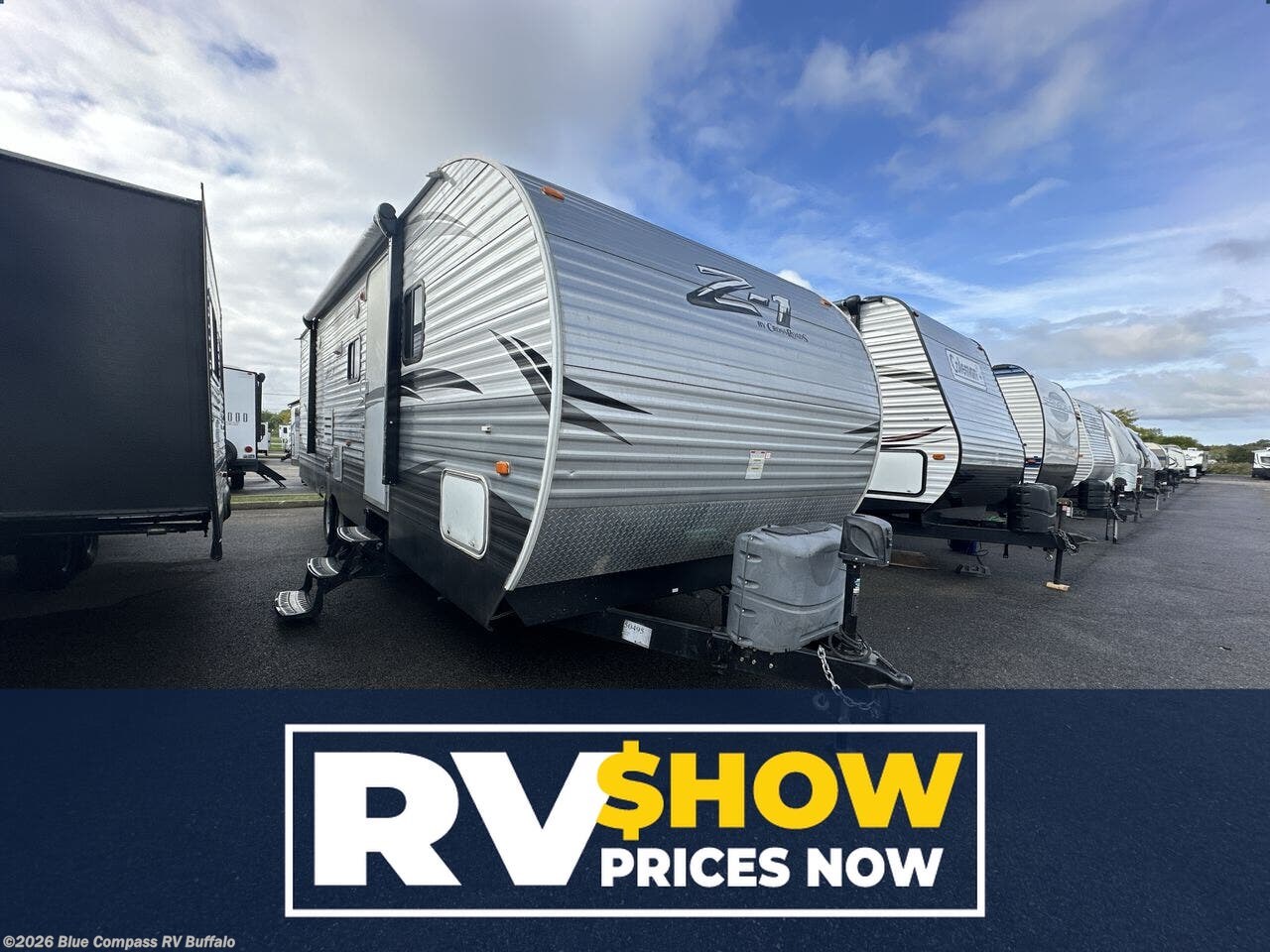 Used 2016 Keystone  Zinger 272BH available in West Seneca, New York