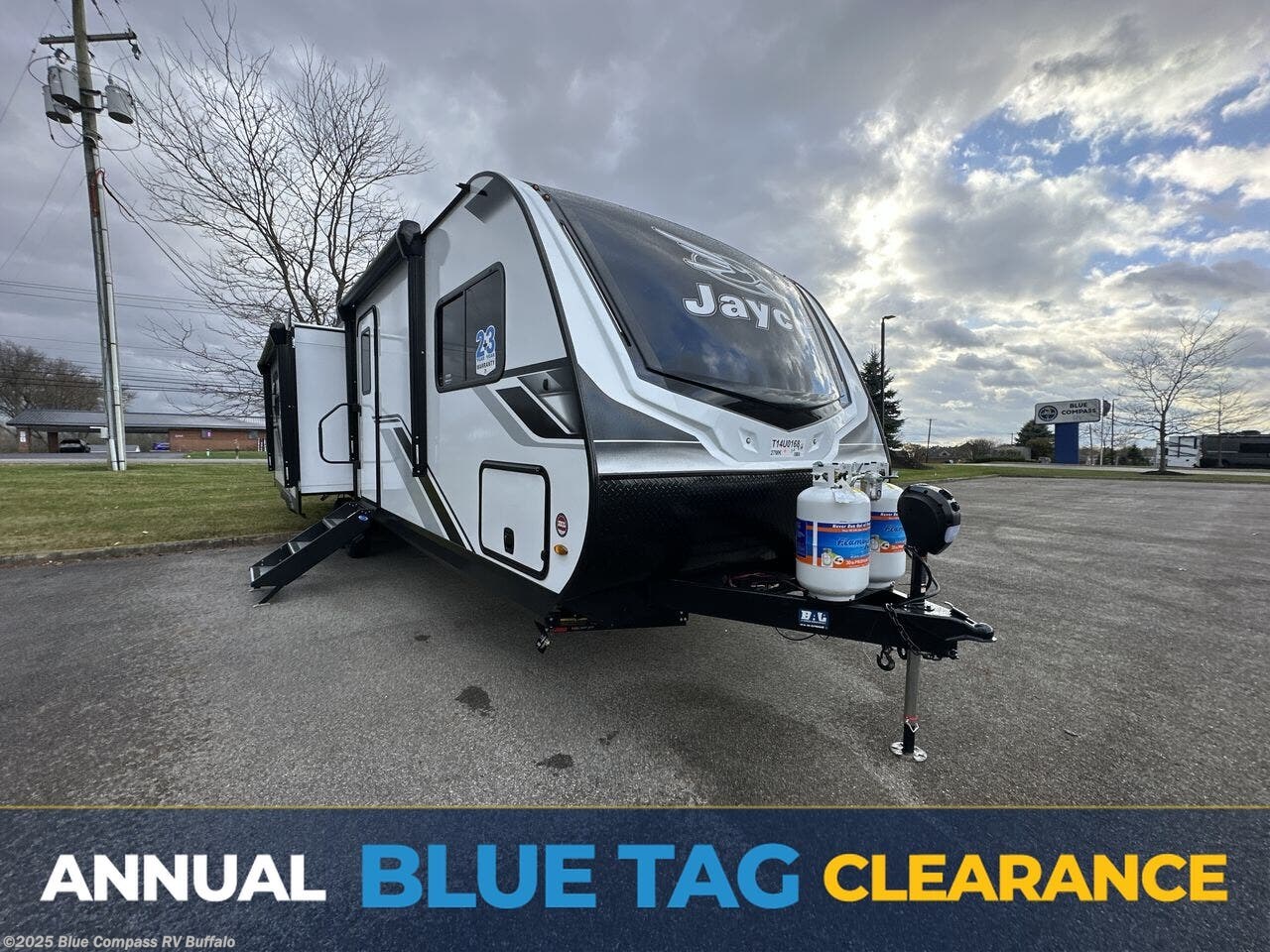 New 2026 Jayco Jay Feather 27MK available in West Seneca, New York
