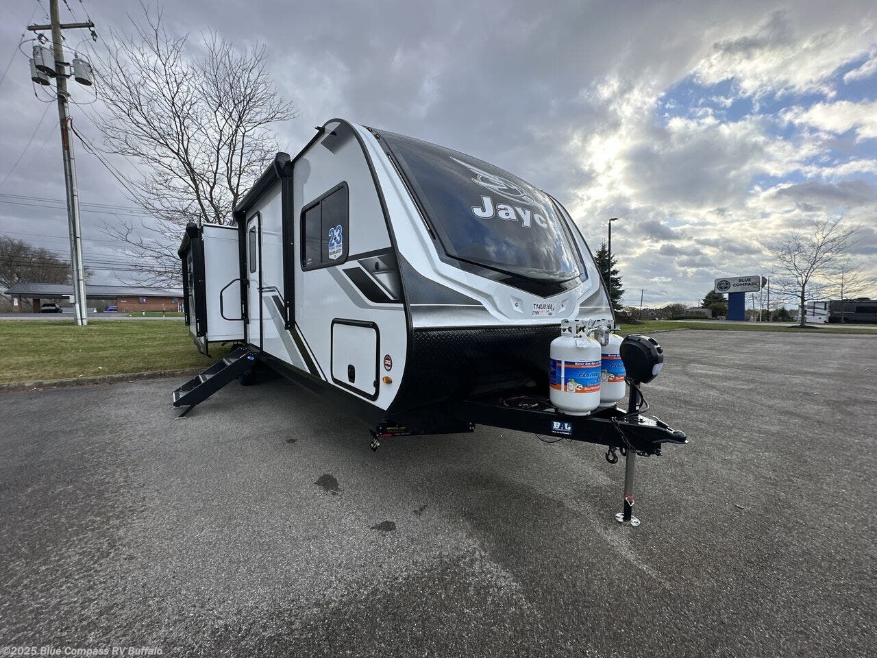 New 2026 Jayco Jay Feather 27MK available in West Seneca, New York