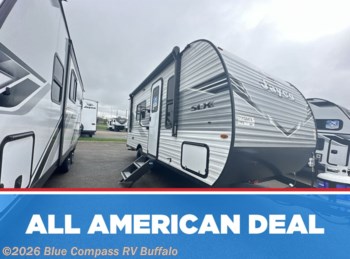 New 2026 Jayco Jay Flight SLX 175FQ available in West Seneca, New York