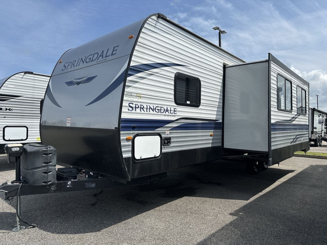 Used 2021 Keystone Springdale 282BH available in West Seneca, New York