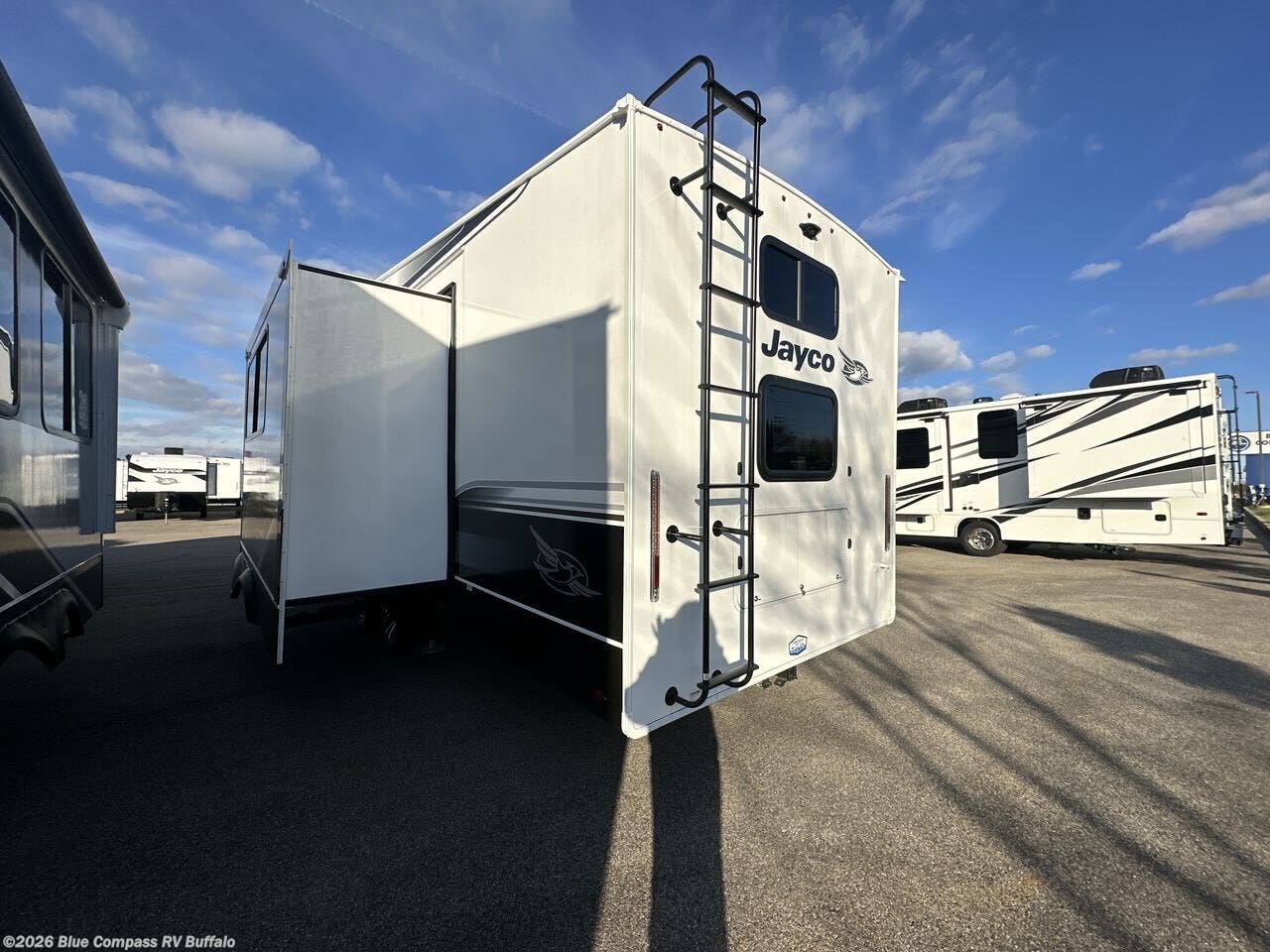 New 2026 Jayco Eagle HT 29DDB available in West Seneca, New York
