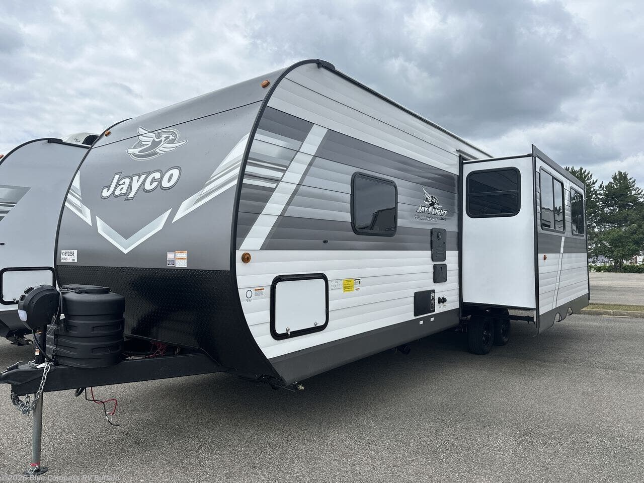 New 2027 Jayco Jay Flight 262RLS available in West Seneca, New York