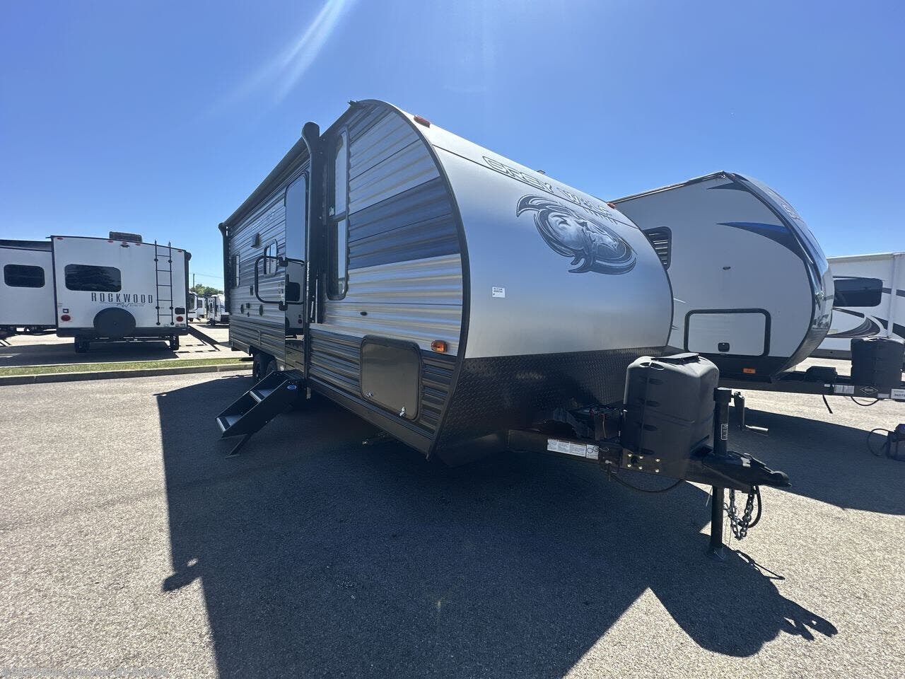 Used 2021 Forest River Cherokee Grey Wolf 20RDSE available in West Seneca, New York