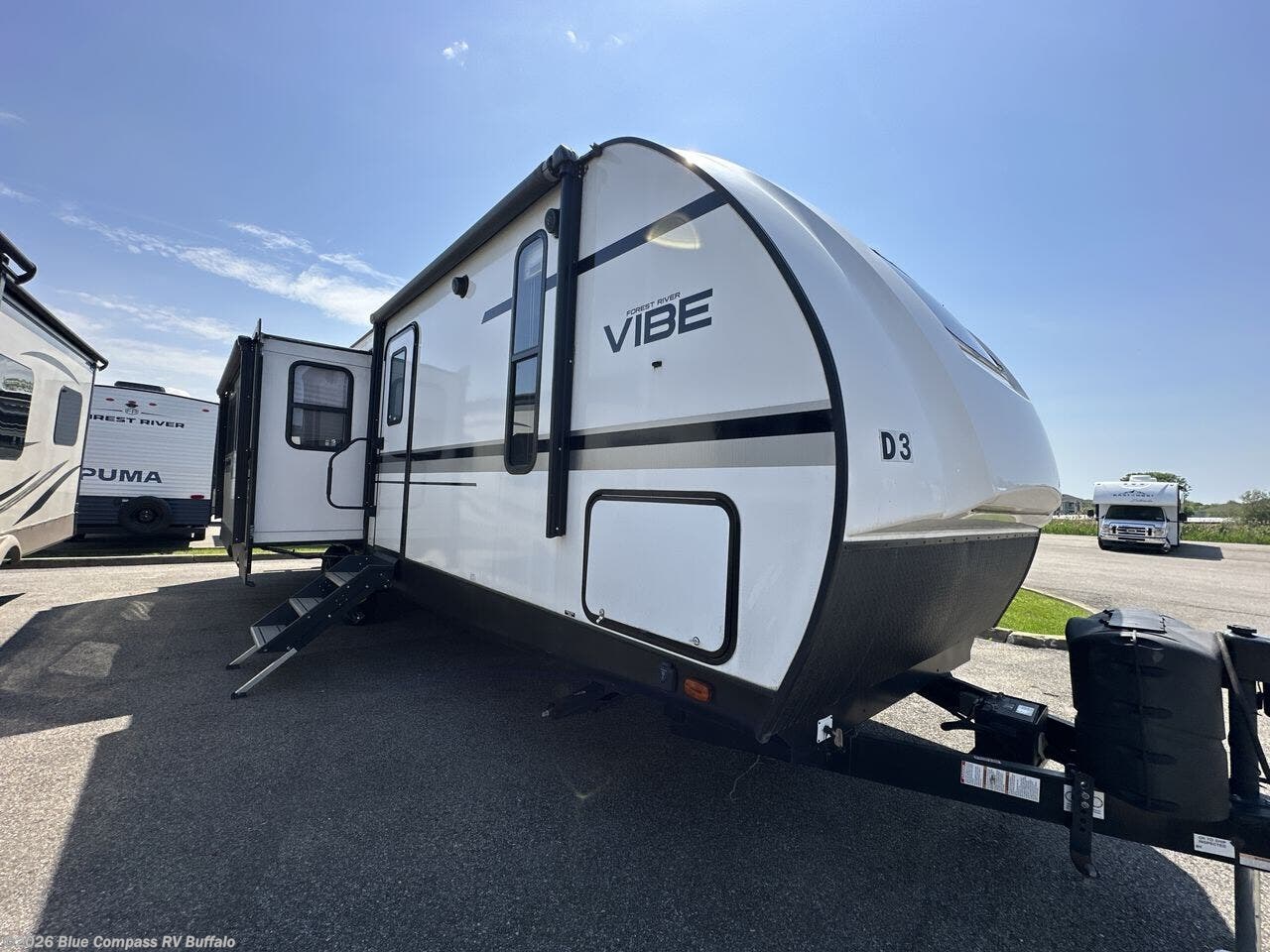 Used 2020 Forest River Vibe 28RL available in West Seneca, New York