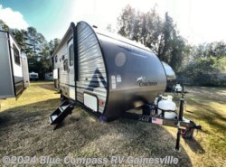 Used 2023 Coachmen Catalina Summit Series 7 184BHS available in Alachua, Florida