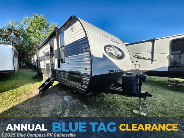 New 2025 Forest River Cherokee Grey Wolf 26DBH available in Alachua, Florida