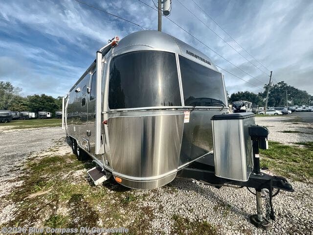 Used 2023 Airstream International 25RB Twin available in Alachua, Florida