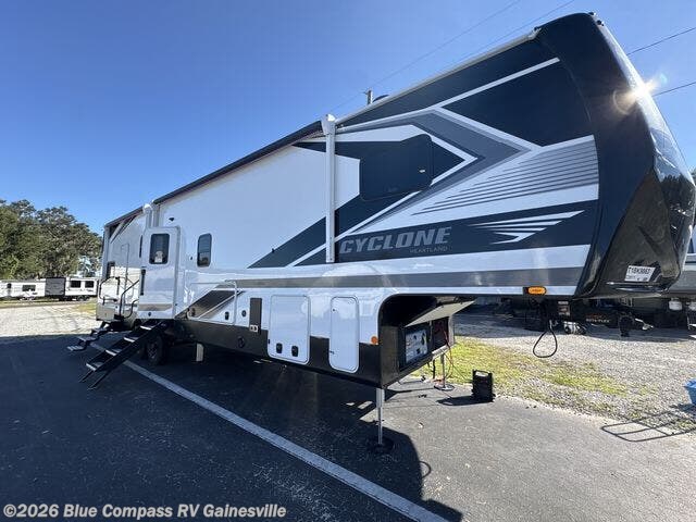 New 2026 Heartland Cyclone 3511 available in Alachua, Florida