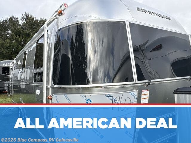 New 2026 Airstream Flying Cloud 27FB available in Alachua, Florida