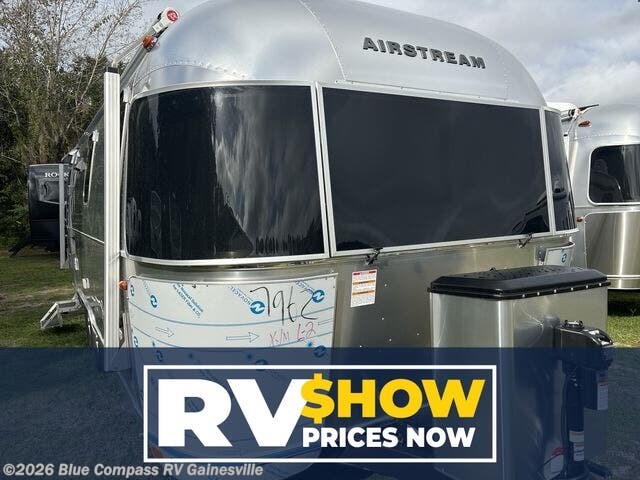 New 2026 Airstream Globetrotter 25FB available in Alachua, Florida