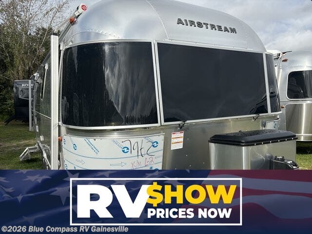 New 2026 Airstream Globetrotter 25FB available in Alachua, Florida