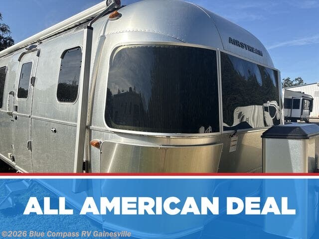 Used 2018 Airstream Classic 33FB available in Alachua, Florida