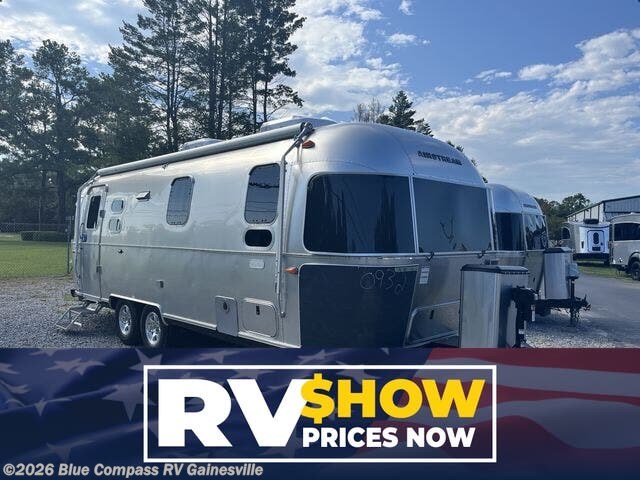 New 2027 Airstream Flying Cloud 25FB Twin available in Alachua, Florida