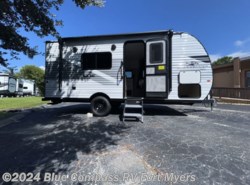 New 2025 Jayco Jay Flight SLX 175FQ available in Fort Myers, Florida