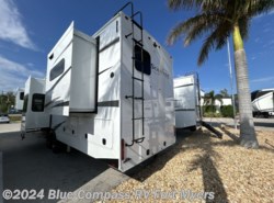 New 2025 Grand Design Solitude 390RK available in Fort Myers, Florida