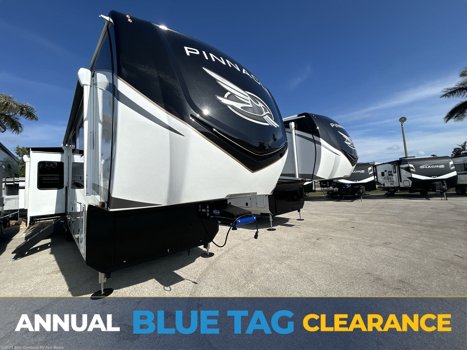 New 2025 Jayco Pinnacle 38KPTS available in Fort Myers, Florida