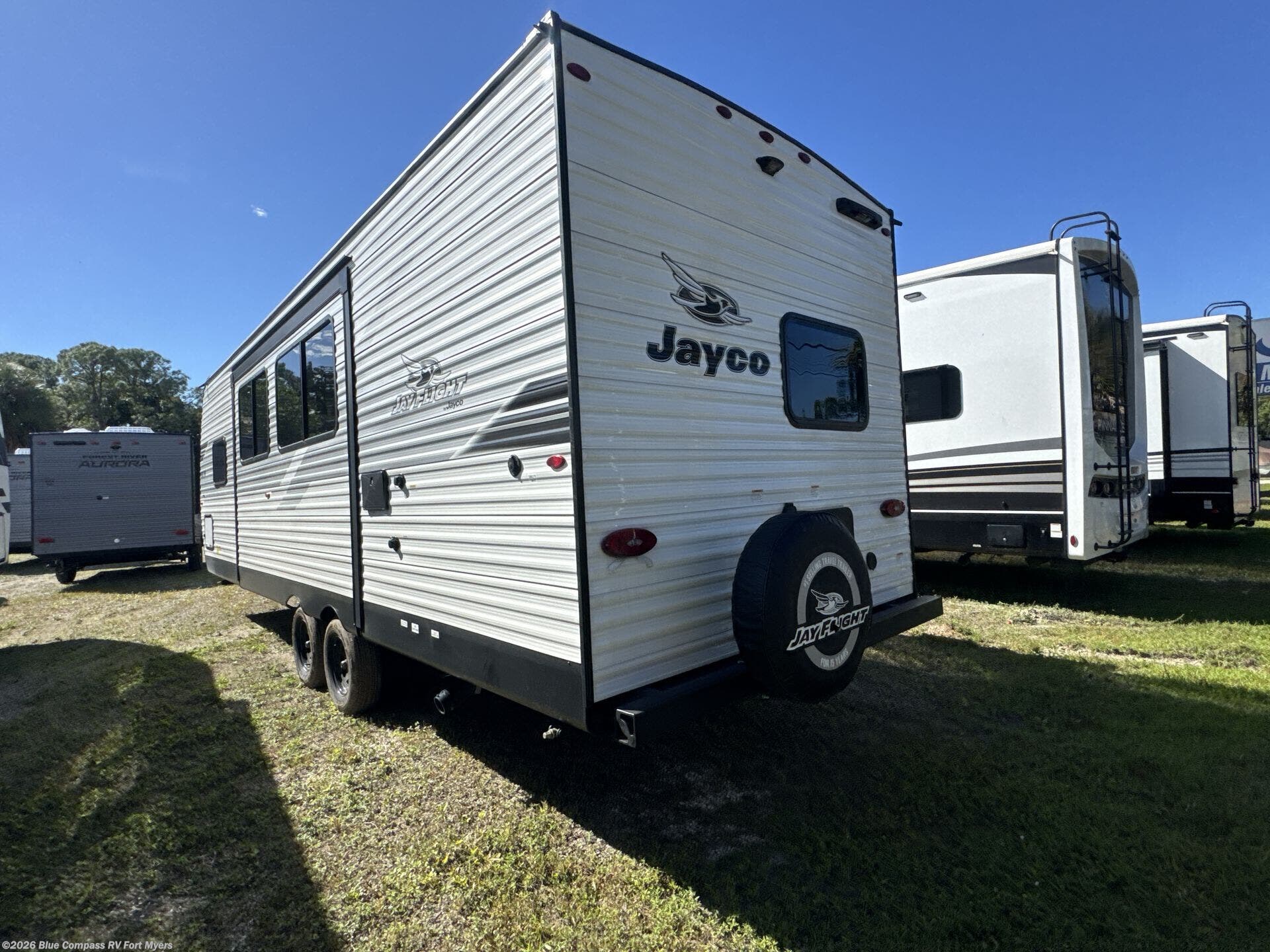 New 2025 Jayco Jay Flight SLX 261BHS available in Fort Myers, Florida