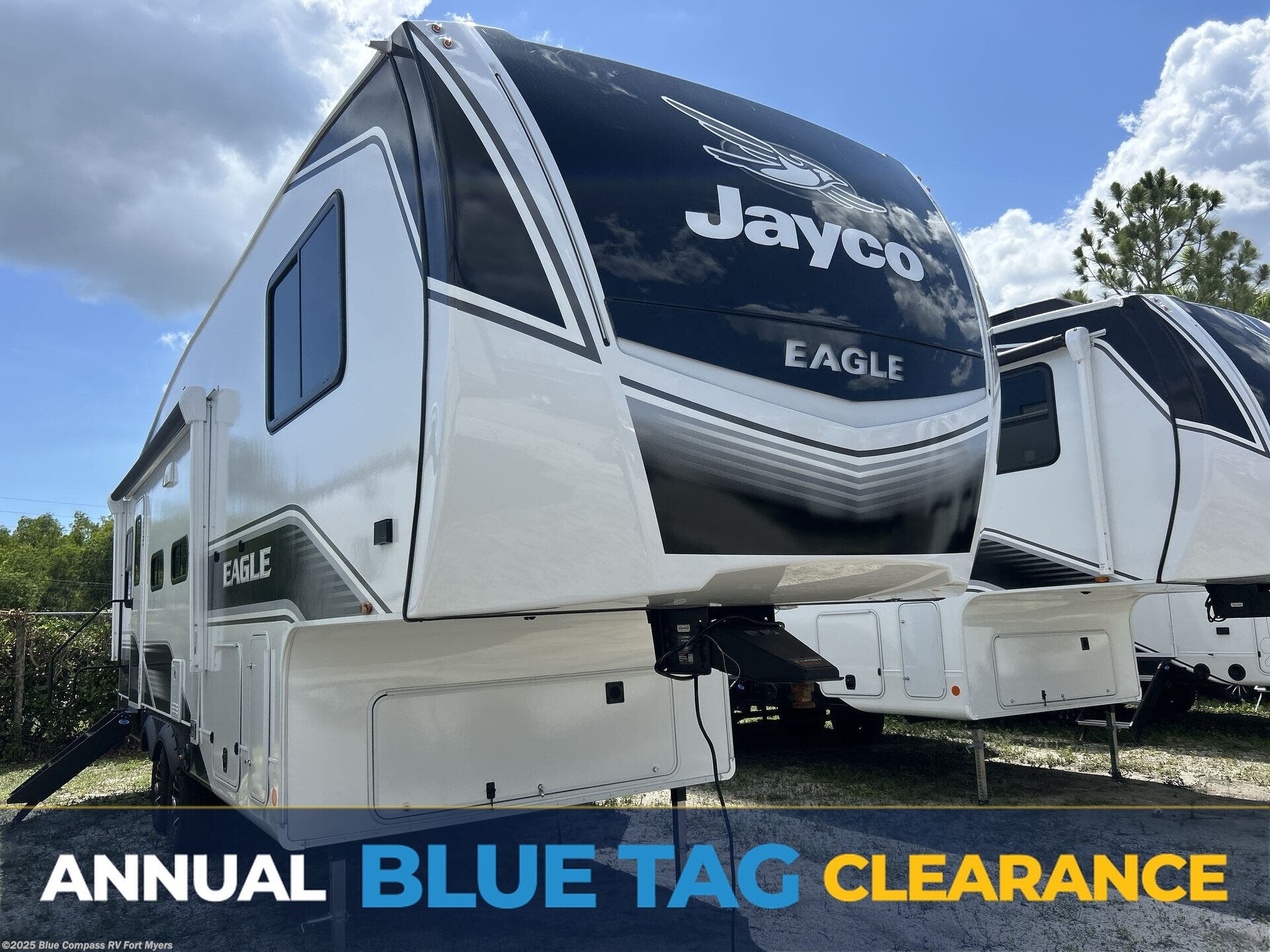 New 2025 Jayco Eagle HT 25RUC available in Fort Myers, Florida