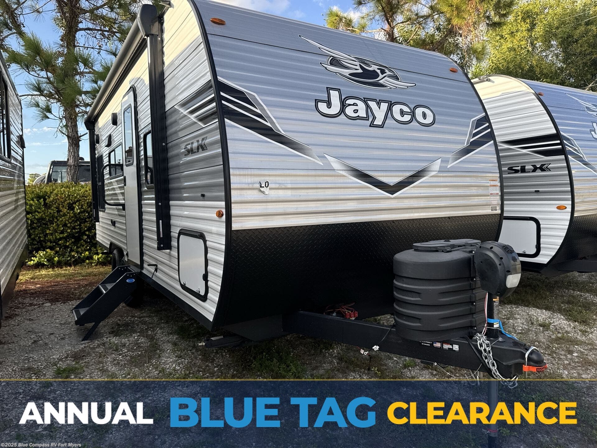 New 2025 Jayco Jay Flight SLX 210QB available in Fort Myers, Florida