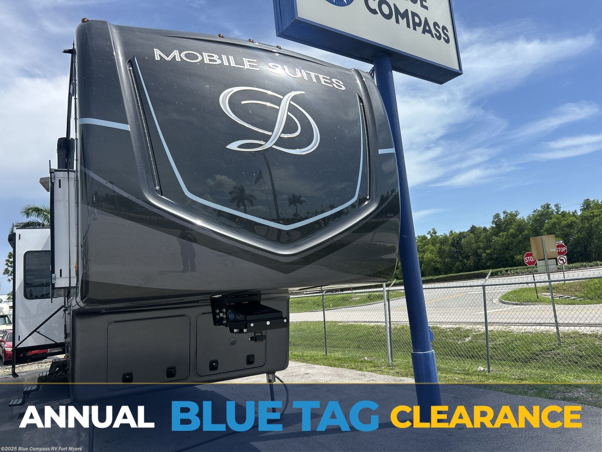 New 2025 DRV Mobile Suites MS Houston available in Fort Myers, Florida