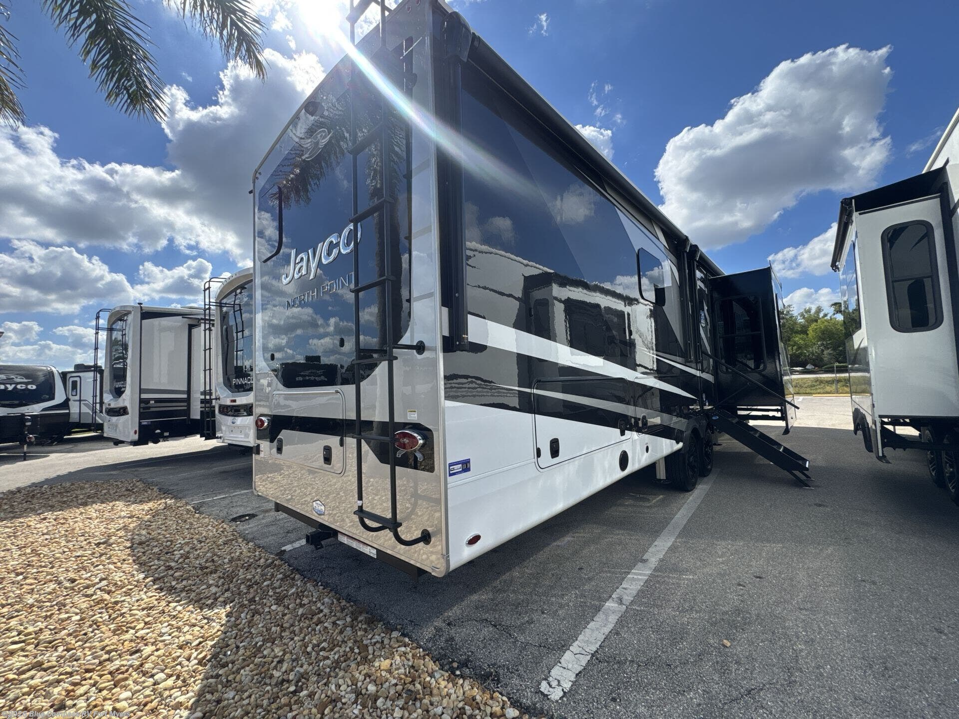 New 2026 Jayco North Point 382FLRB available in Fort Myers, Florida