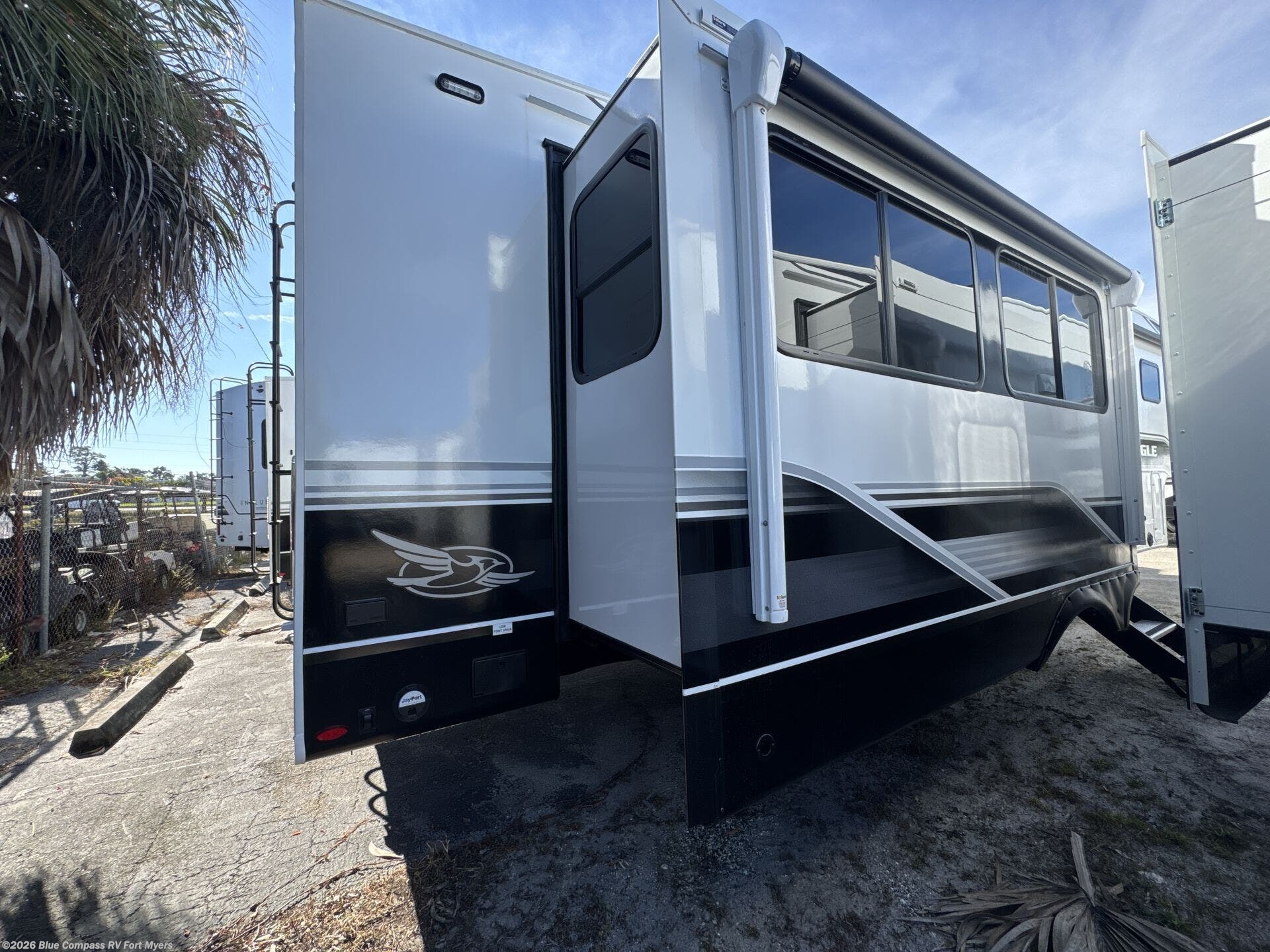 New 2026 Jayco Eagle 335LSTS available in Fort Myers, Florida