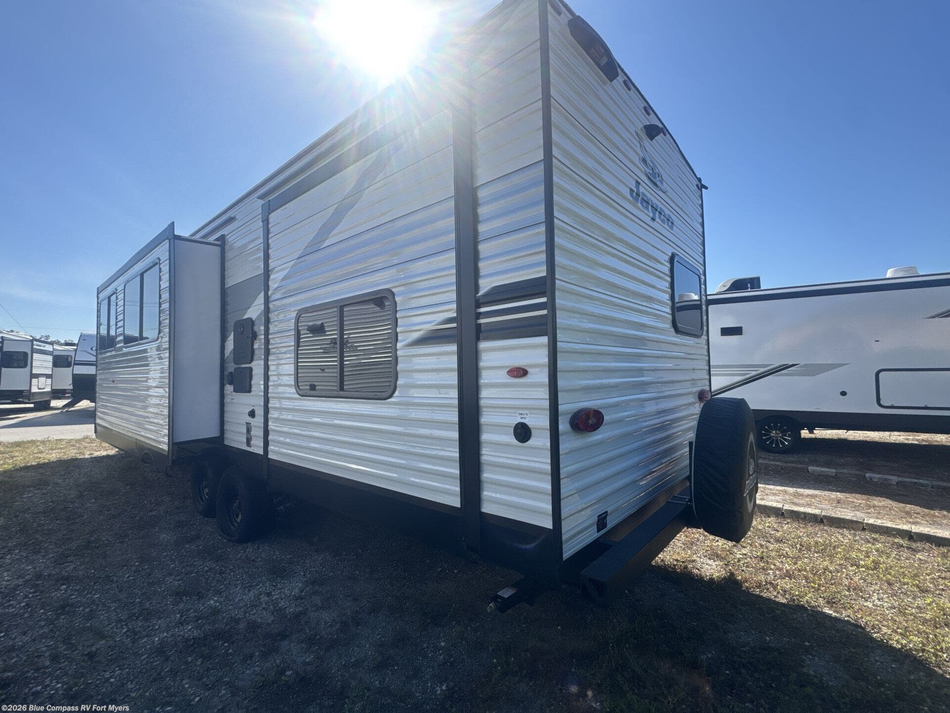 New 2026 Jayco Jay Flight SLX 321BDS available in Fort Myers, Florida