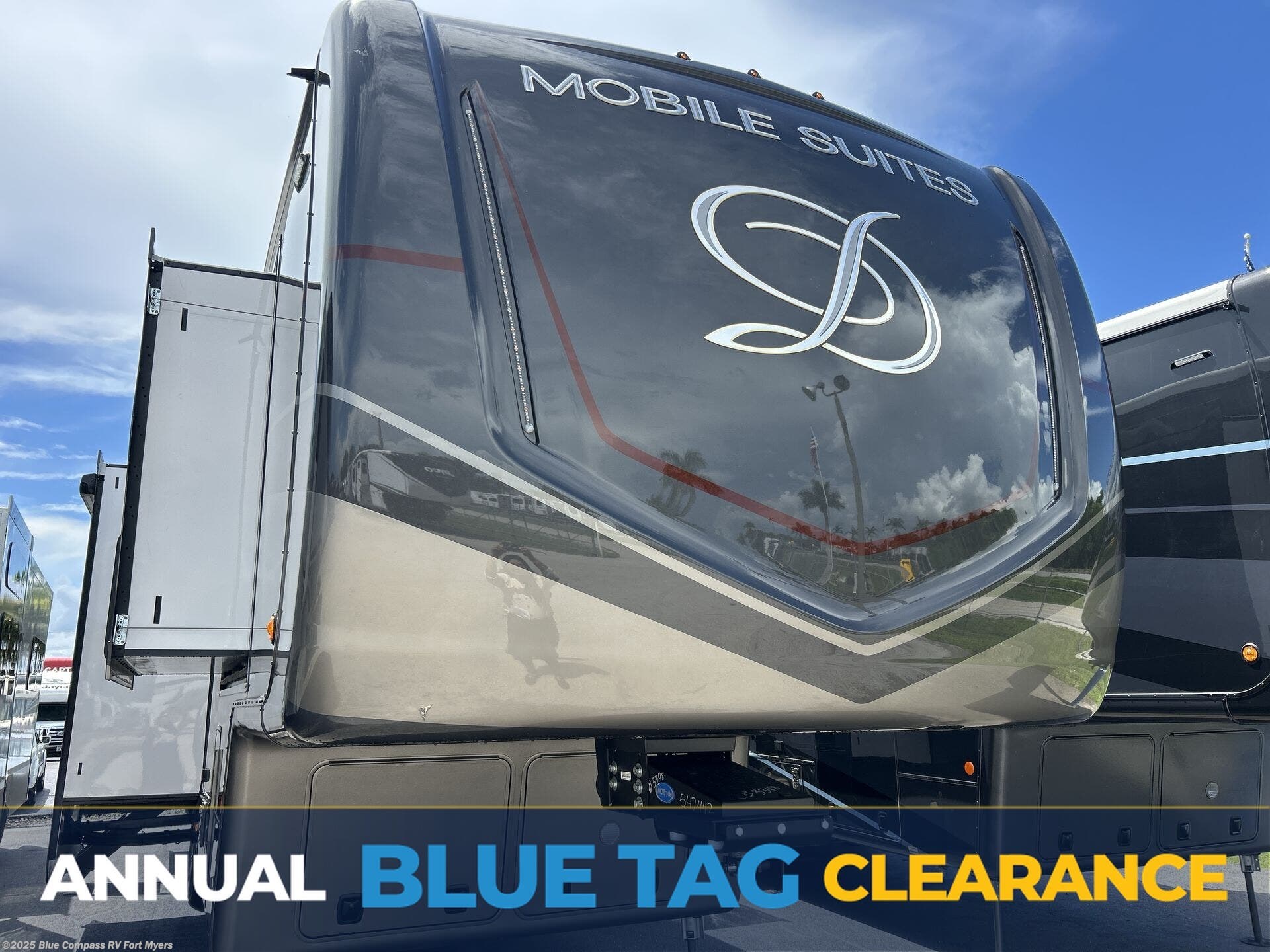 New 2025 DRV Mobile Suites 41FKRB available in Fort Myers, Florida