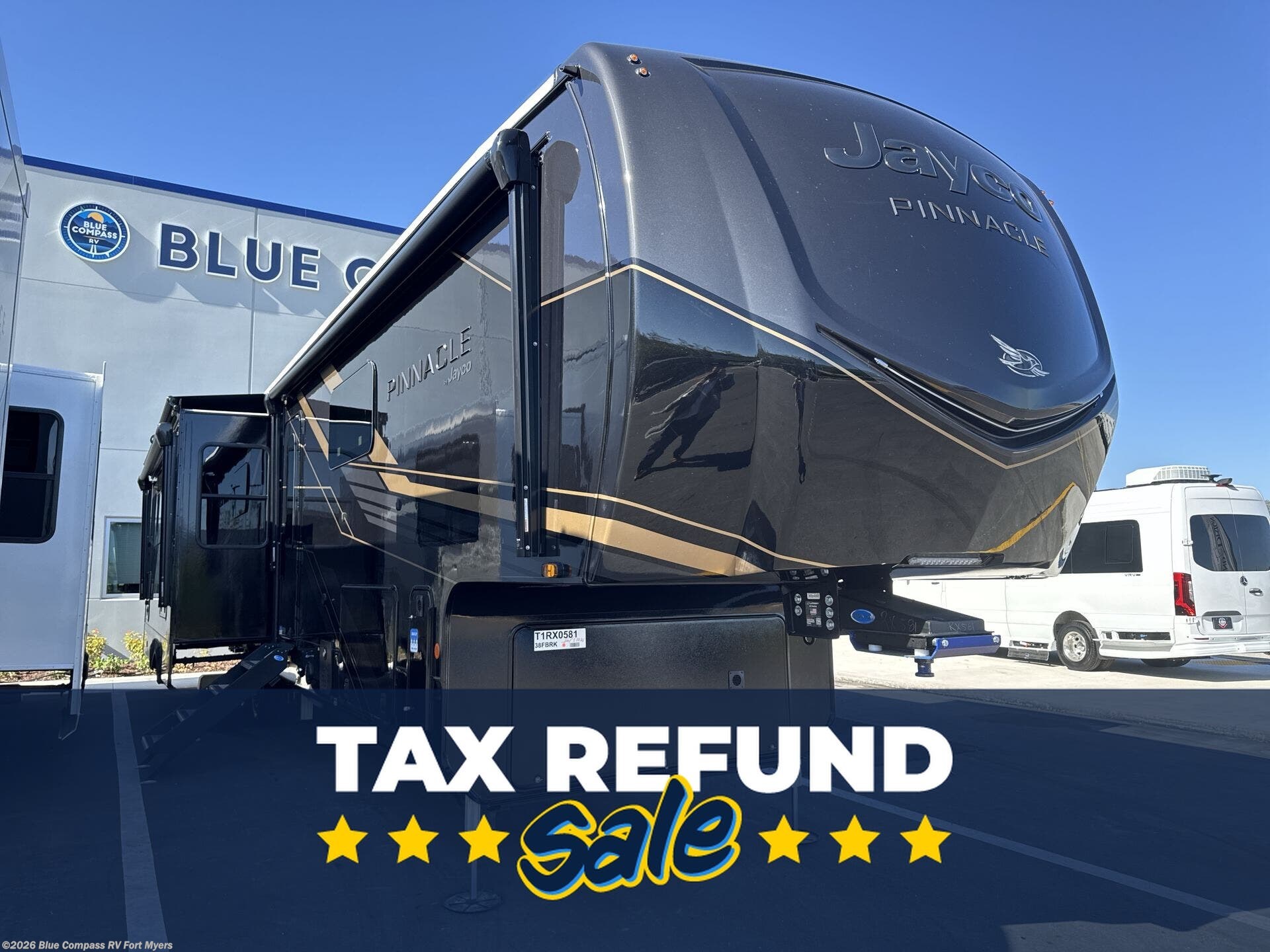 New 2026 Jayco Pinnacle 38FBRK available in Fort Myers, Florida