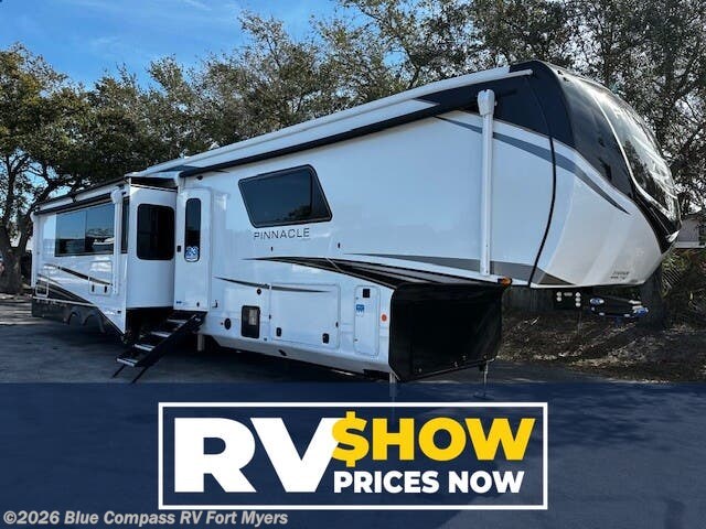 New 2025 Jayco Pinnacle 38FBRK available in Fort Myers, Florida
