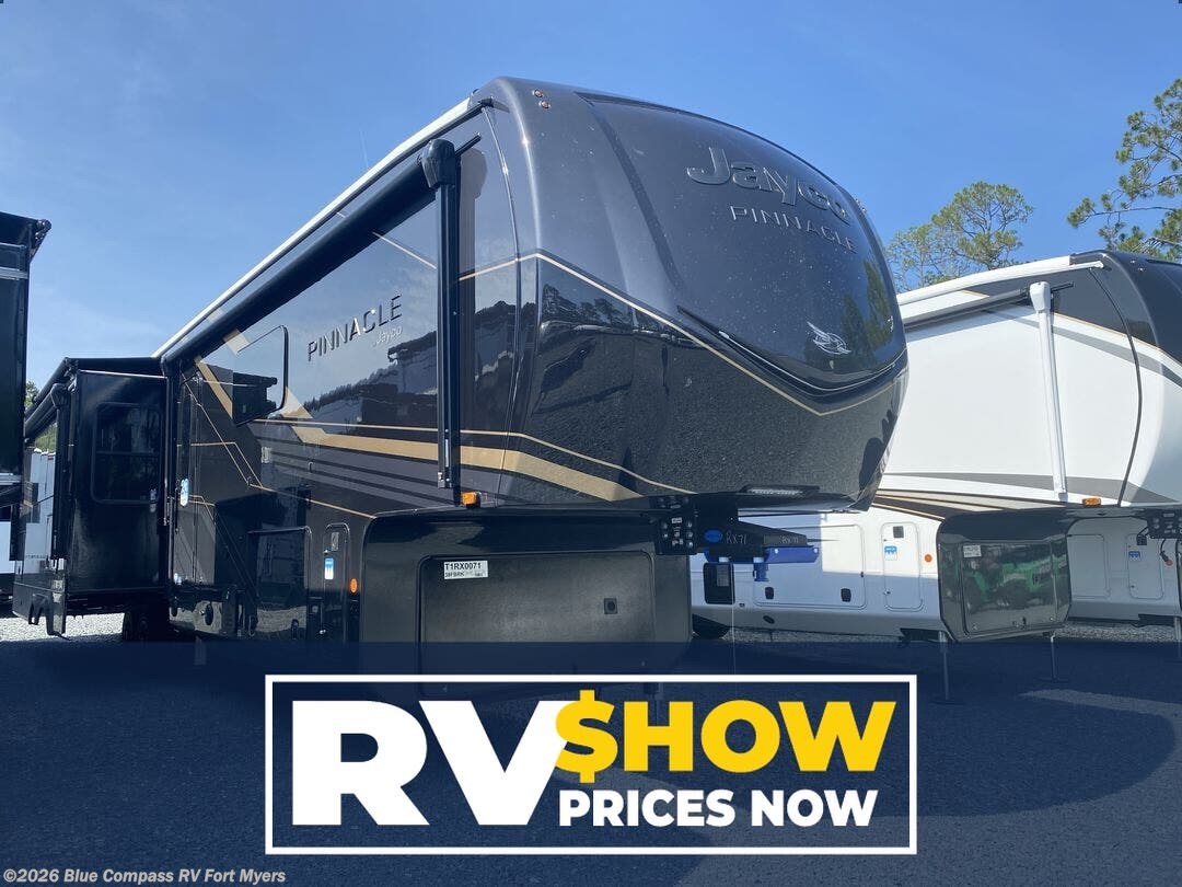 New 2025 Jayco Pinnacle 38FBRK available in Fort Myers, Florida