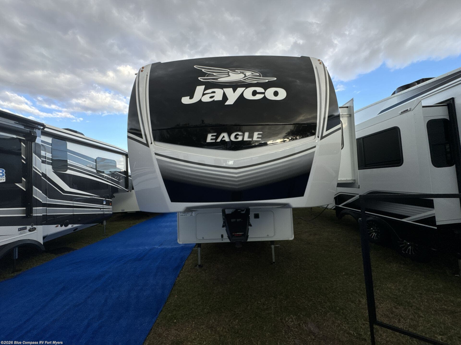 New 2026 Jayco Eagle 335LSTS available in Fort Myers, Florida