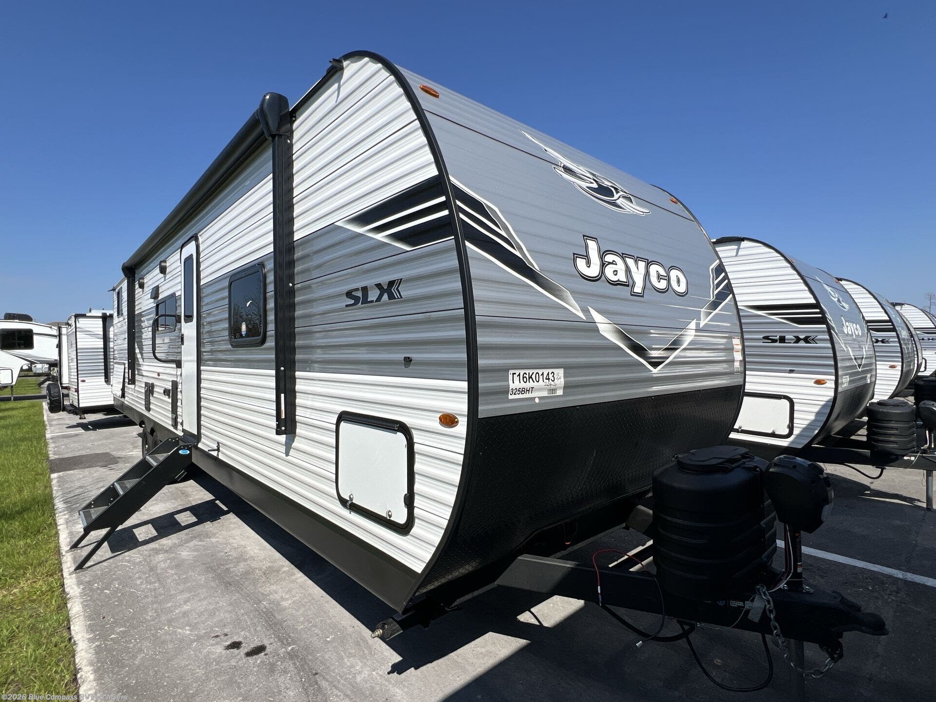 New 2026 Jayco Jay Flight SLX 325BHT available in Fort Myers, Florida