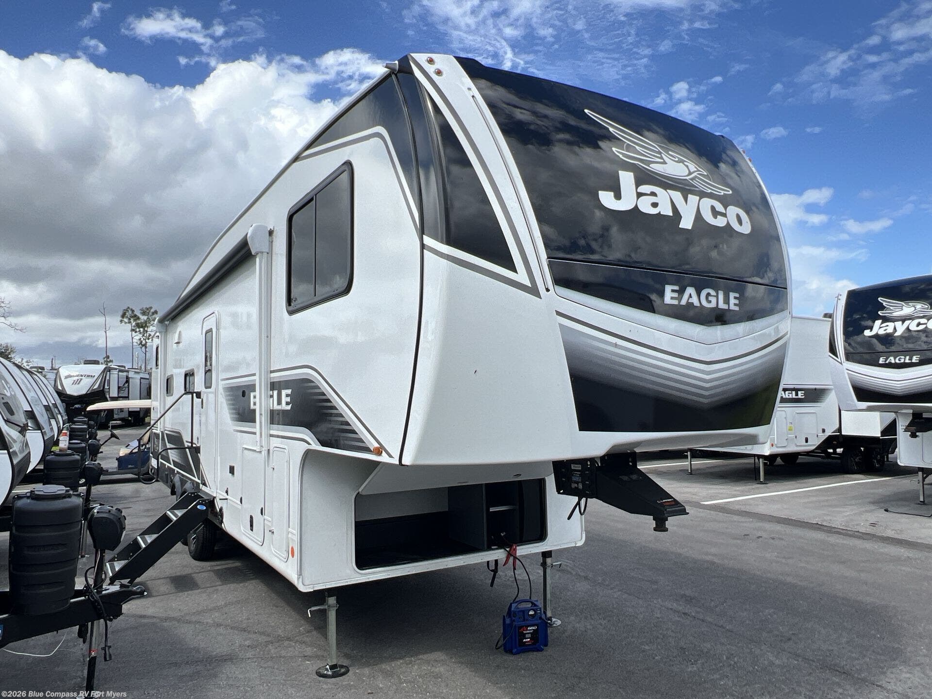 New 2026 Jayco Eagle HT 29DDB available in Fort Myers, Florida