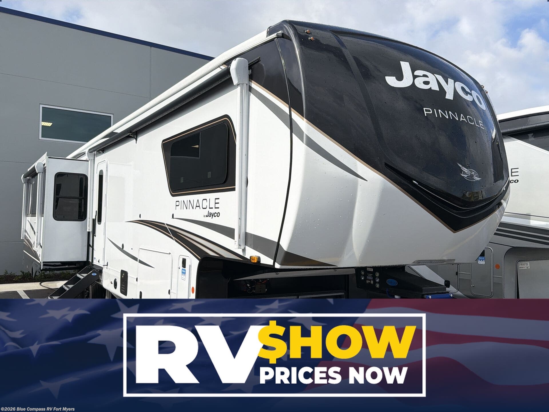 New 2026 Jayco Pinnacle 38SSWS available in Fort Myers, Florida