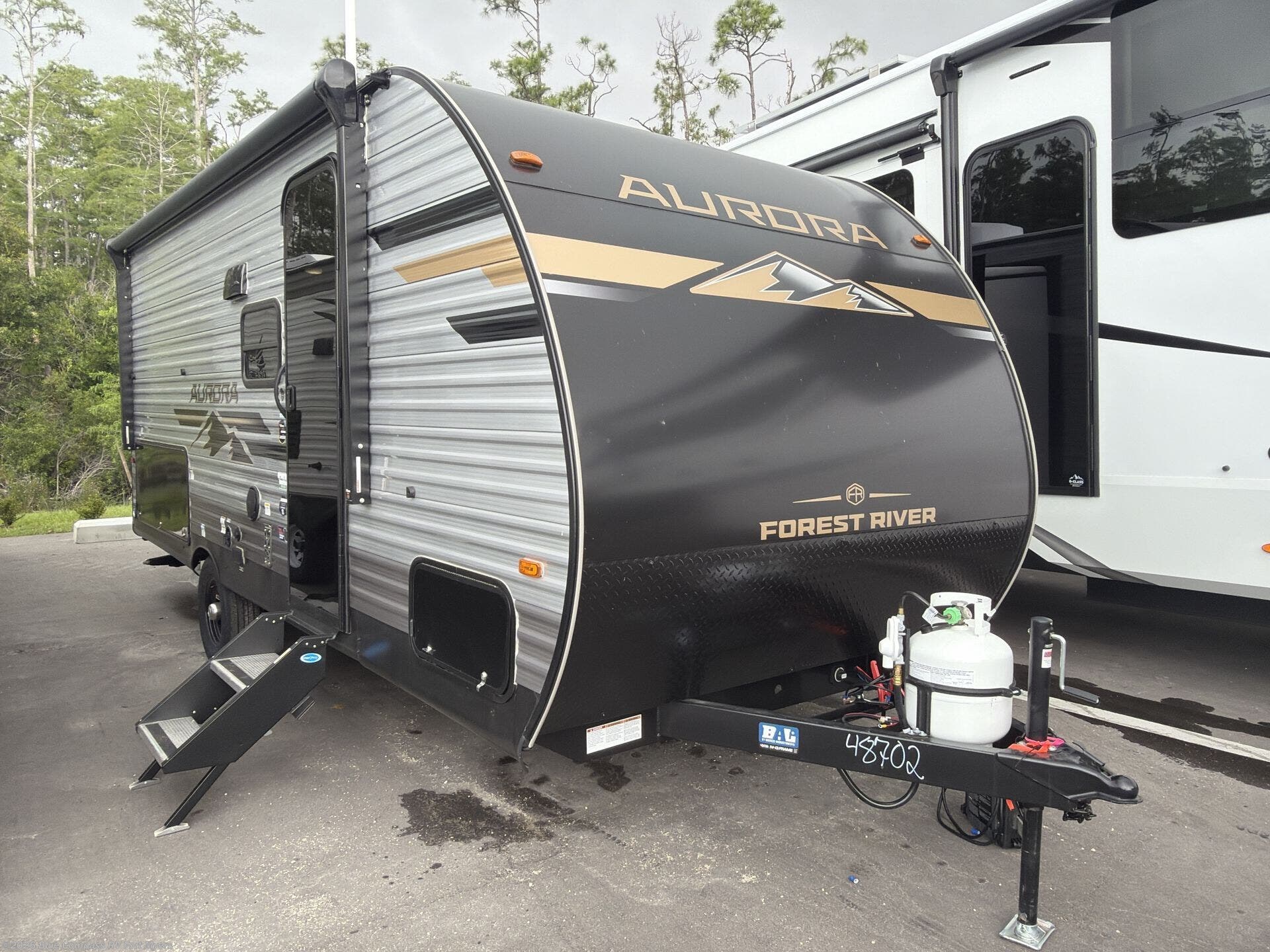 New 2026 Forest River Aurora Light 18BHSX available in Fort Myers, Florida