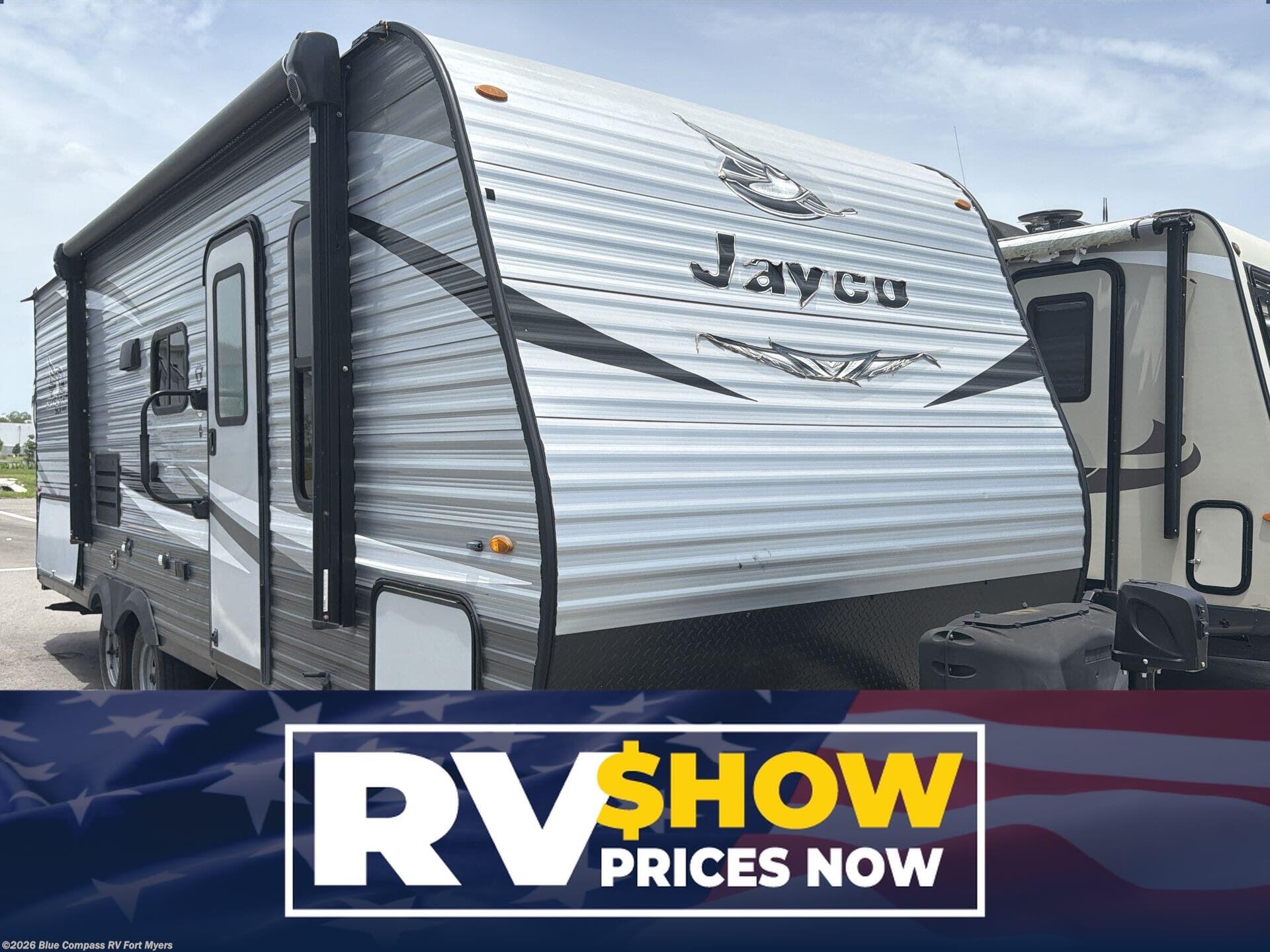 Used 2021  Jayco Jay Flight SLX 8 224BH by Jayco from Blue Compass RV Fort Myers in Fort Myers, FL
