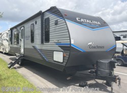Used 2022 Coachmen Catalina Legacy 303RKDS available in Fort Myers, Florida