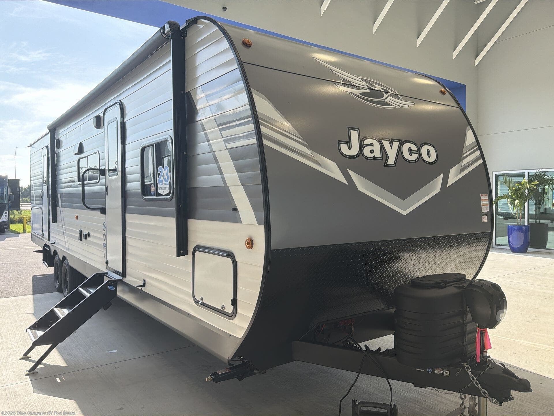 New 2027 Jayco Jay Flight 321BDS available in Fort Myers, Florida
