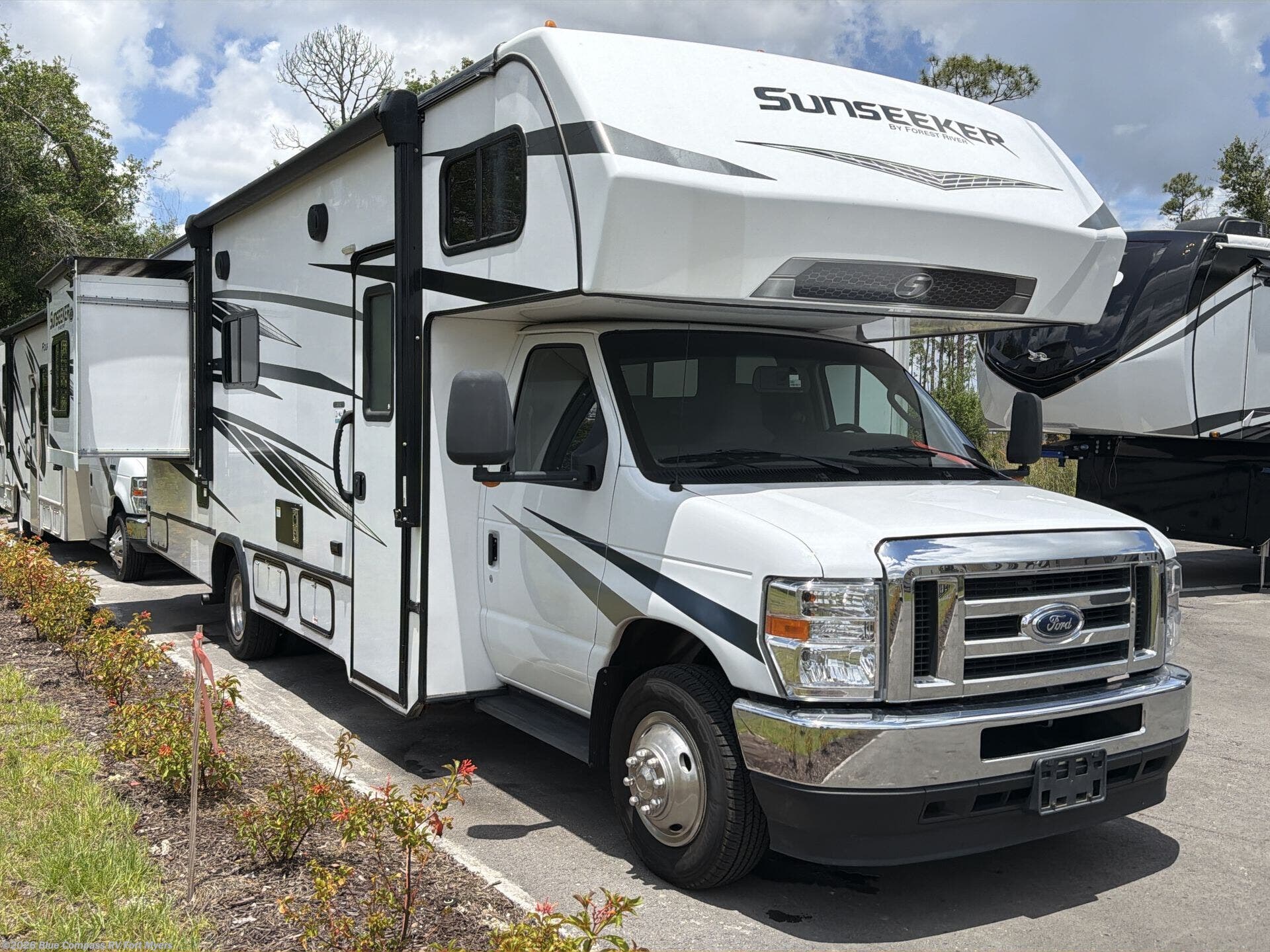 Used 2024 Forest River Sunseeker LE 2550DSLE Ford available in Fort Myers, Florida