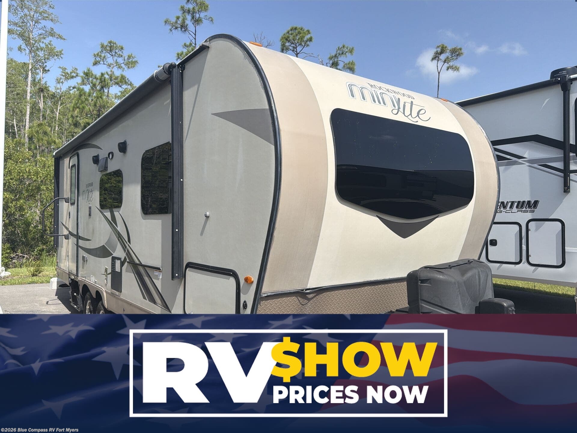 Used 2019  Forest River Rockwood Mini Lite 2511S by Forest River from Blue Compass RV Fort Myers in Fort Myers, FL